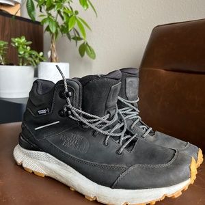 The North Face Vals Mid Leather Waterproof